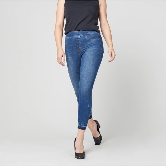 SPANX Distressed Ankle Skinny Jeans Pull On Medium Wash Size Medium High Waisted - Picture 1 of 15